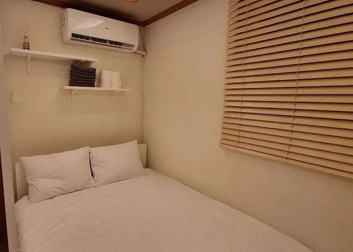 Villa Complace H