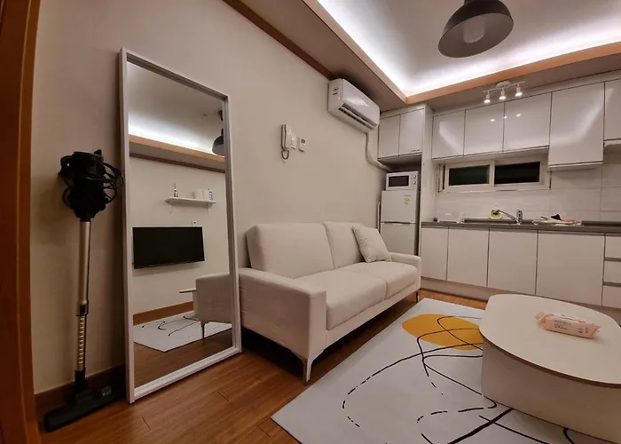 Complace H Seoul